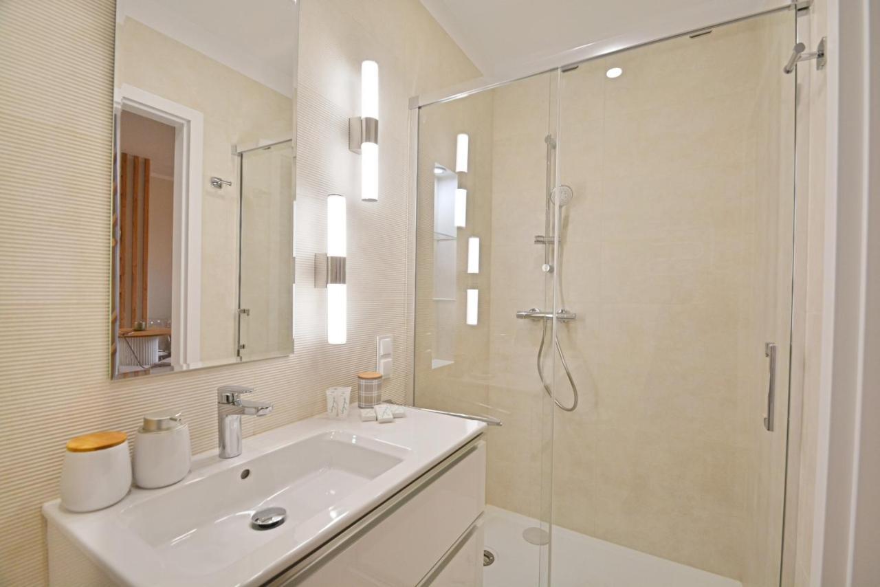 Osiedle Seaside Garden - Apartamenty Bryza Z Garazem, 100M Od Promenady Swinoujscie Ngoại thất bức ảnh